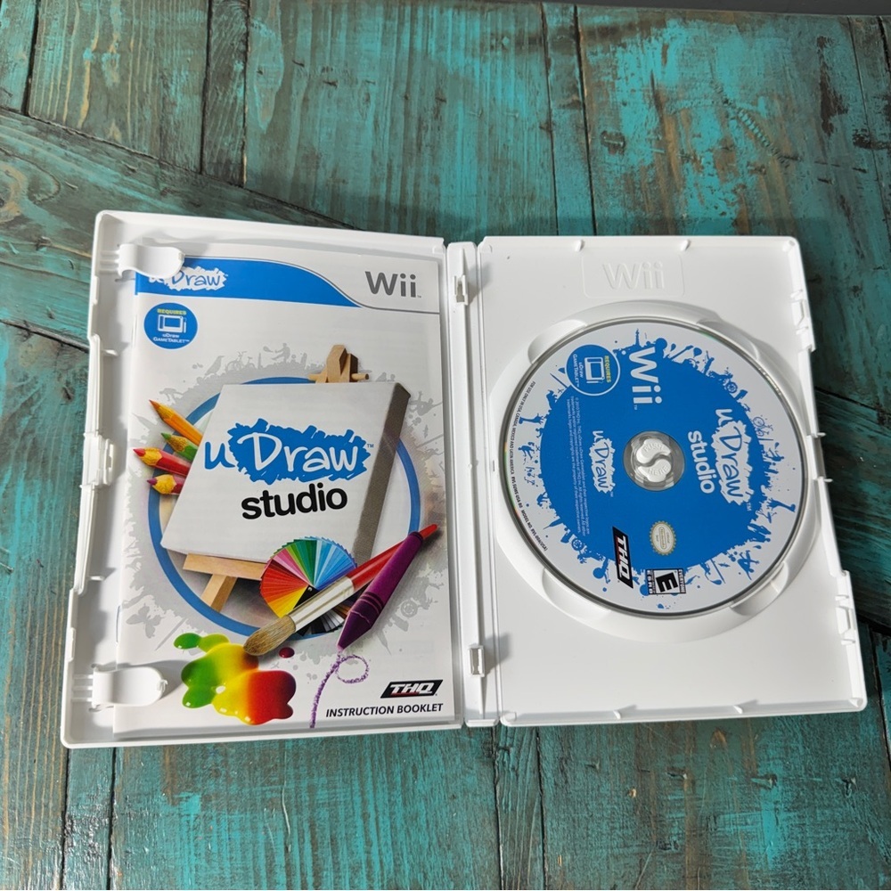 uDraw Studio - Game Only (Nintendo Wii) - Picture 5 of 6